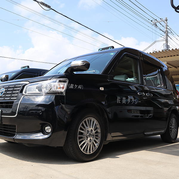 佐貫タクシーのセダン型車両